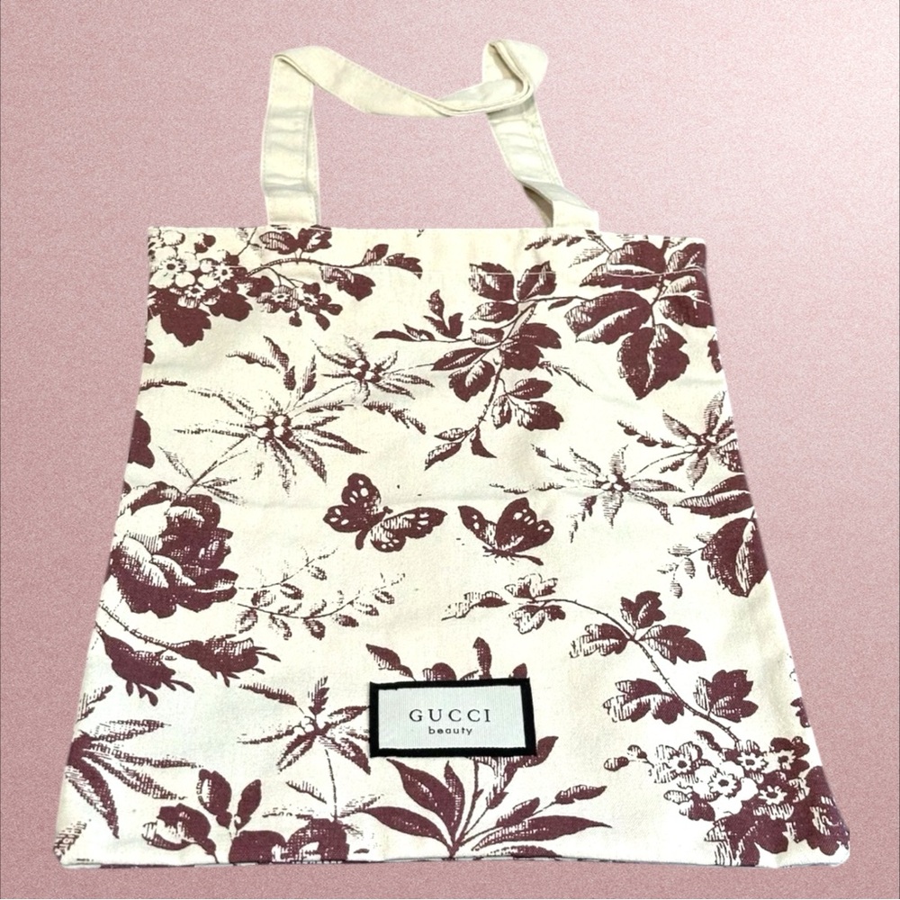 🌺🦋 NWT Gucci Beauty VIP Gift Ivory w/Red Bloom Tote Bag 🦋🌺